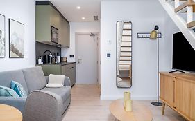 Limehome Santiago De Compostela Rua De Gomez Ulla